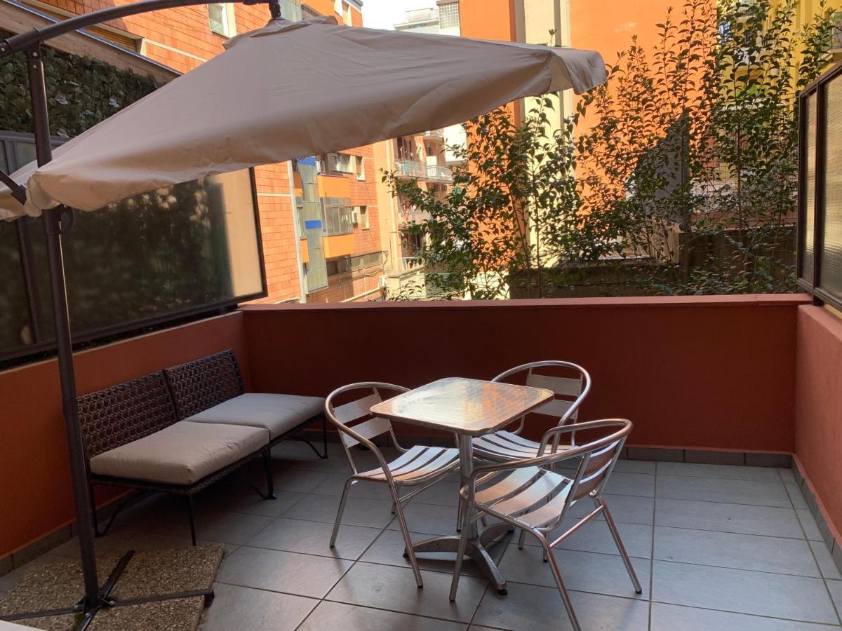 Scendi Dal Treno Villa Bologna Buitenkant foto